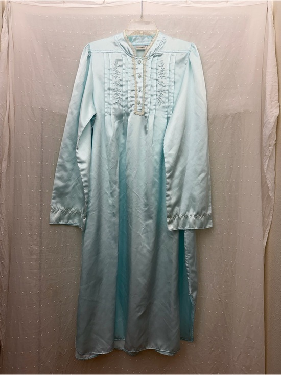 Delicates Other - Delicates Light Blue Women’s Nightgown Size Small